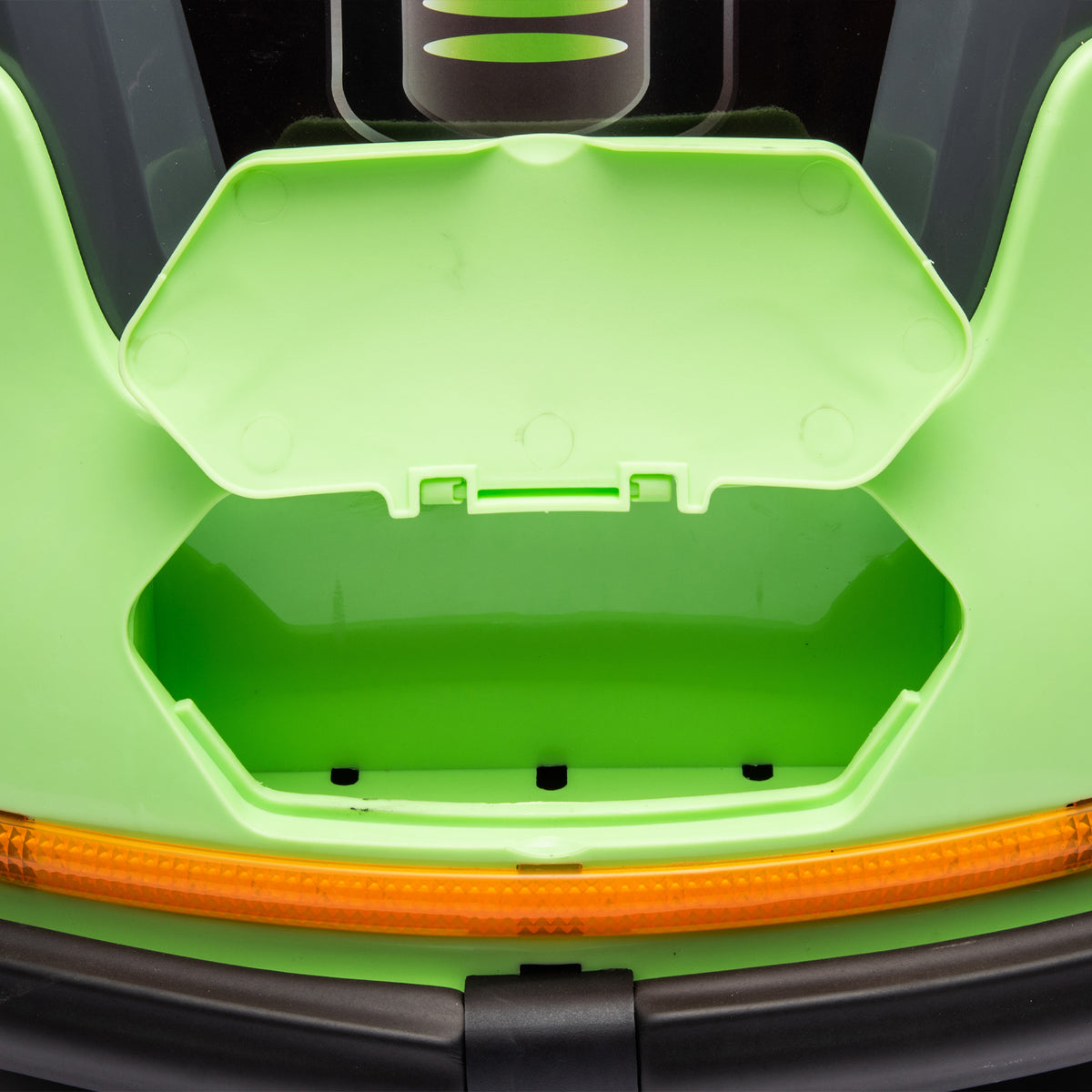 Green 12V electric ride-on bumper car for kids, designed for 360-degree spins and easy joystick control. Features a sturdy build, safety belt, and vibrant colors, providing a fun and secure bumper car experience for children aged 3-6, ideal for indoor play