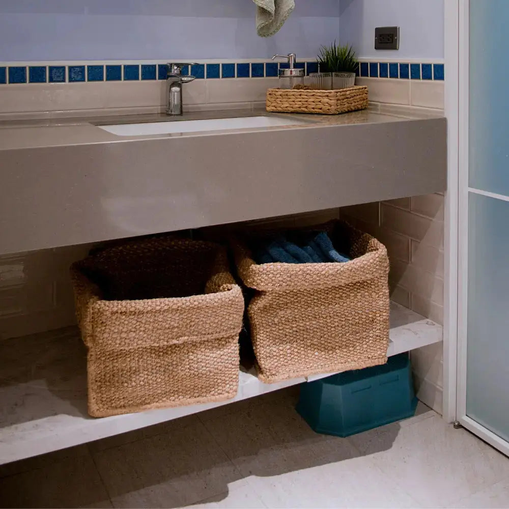 “Bathroom storage cabinets and organizers for a tidy space – Hot Deal Warehouse home essentials”