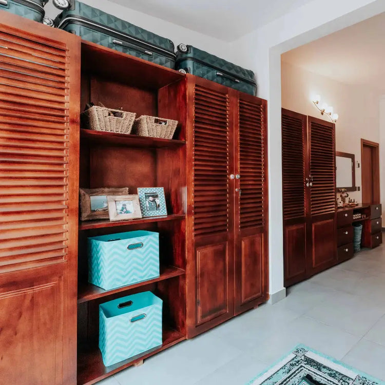 “Modern bedroom storage solutions – wardrobes, drawers, and organizers – Hot Deal Warehouse”