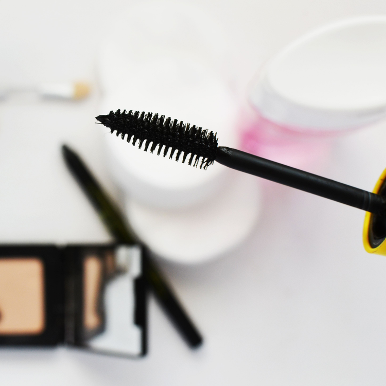 “Eyebrows and lashes – gels, mascaras, and pencils for flawless definition – Hot Deal Warehouse beauty”