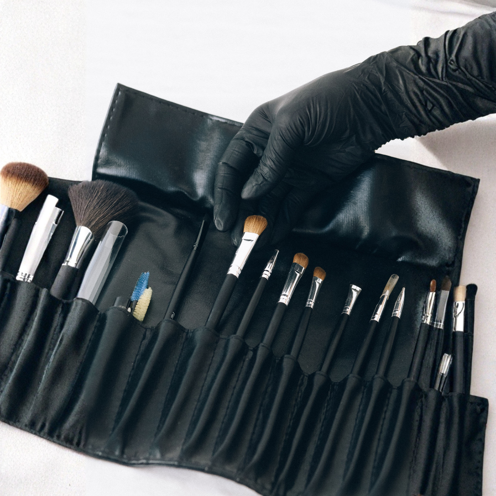 “Makeup brush cleaner kits – easy-to-use cleaning solutions for brushes and sponges – Hot Deal Warehouse beauty tools”