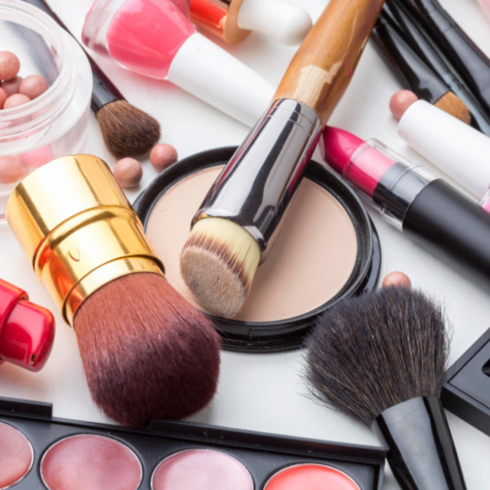 “The Glam Spot – trending beauty, makeup, and skincare products – Hot Deal Warehouse”