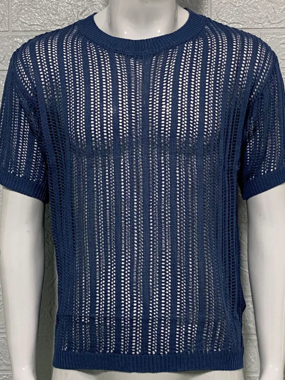 Men's openwork knit t-shirt with round neckline, front view

