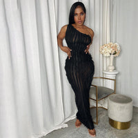 Elegant backless high waist sheath dress for formal occasions and evening events.

