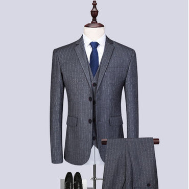 Boys Suit Host Performance Dress Groom – Elegant, Tailored Suit for Weddings & Formal Events.








