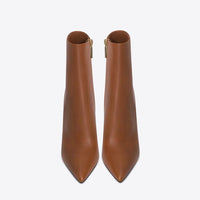European and American Pointed-Toe Stiletto Ankle Boots – Chic and elegant ankle boots with a pointed toe and stiletto heel for a sophisticated look.








