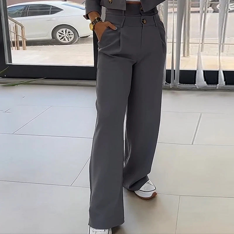 Women's fashion two-piece suit, stylish top and casual pants set, breathable and comfortable outfit for everyday wear.









