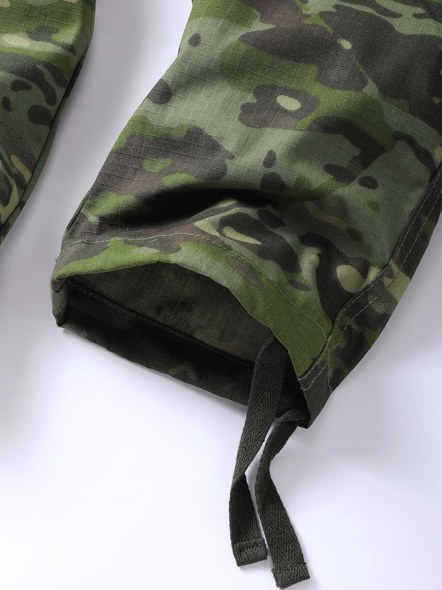 “Camouflaged male supply tactical mountain trousers – durable men’s outdoor pants with camouflage design, ideal for hiking, climbing, and tactical adventures – Hot Deal Warehouse menswear”

