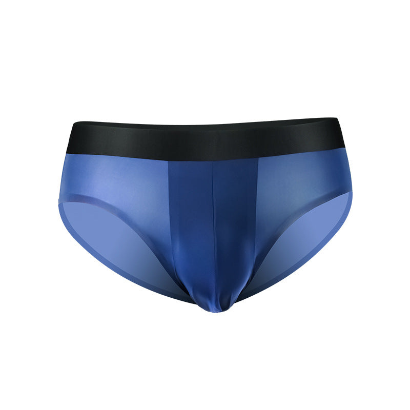 Men’s ultra-thin seamless ice silk underwear in lightweight breathable fabric for summer.

