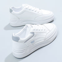 Casual sports board shoes for women, designed for comfort, breathability, and style, ideal for everyday wear and light sports activities.








