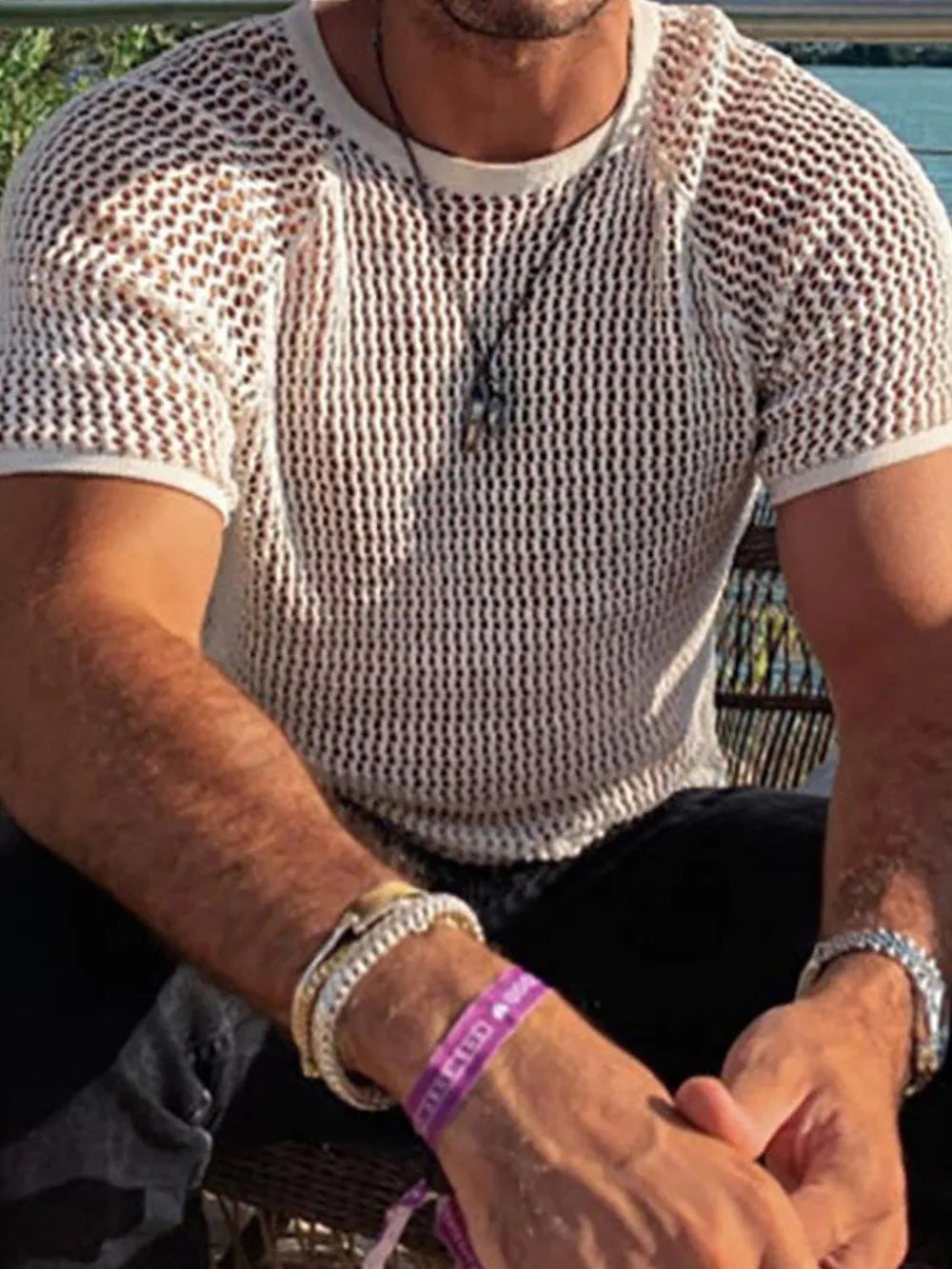 Men's openwork short sleeve t-shirt with round neck, front view

