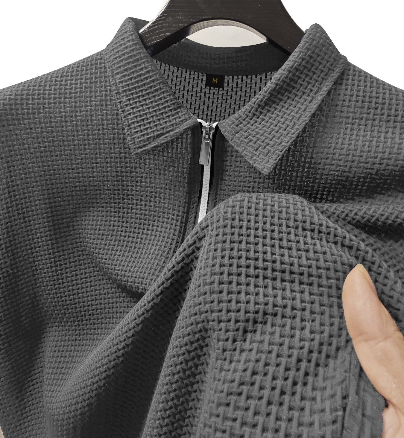 Nylon High Elastic Breathability Men's Casual Top – A breathable, lightweight top designed for comfort and flexibility during outdoor activities and everyday wear.








