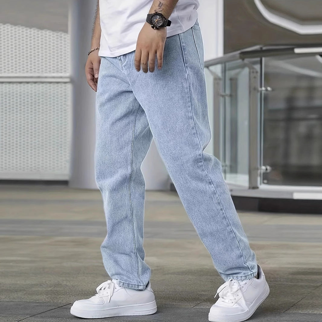 Men's youth-inspired slim fit jeans in clean cotton denim