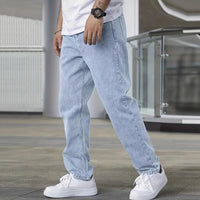 Men's youth-inspired slim fit jeans in clean cotton denim