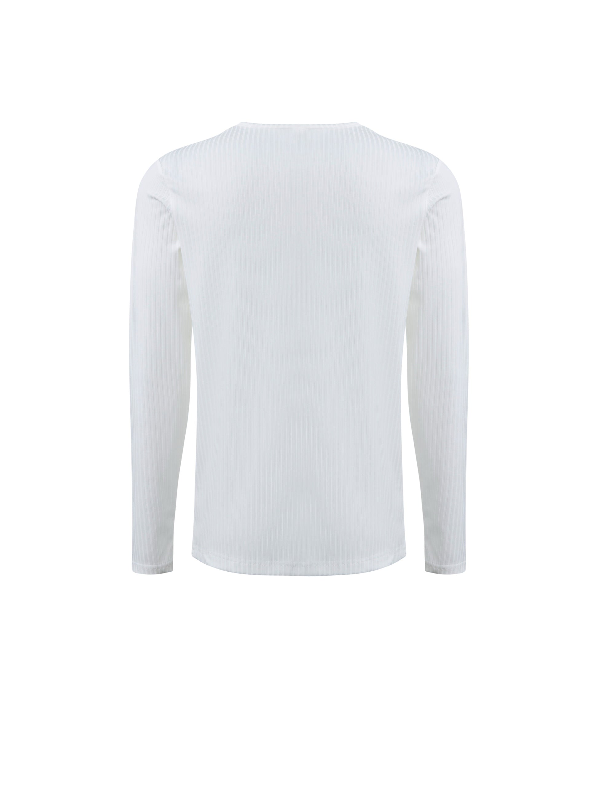 Men’s solid crew neck long sleeve T-shirt, breathable and comfortable activewear for all seasons.








