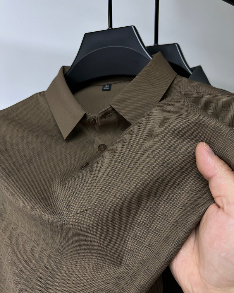 High-end Elegant Ice Silk Short Sleeve Polo Shirt, men's lapel design, plaid pattern, summer comfort.
