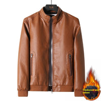 Plus Size Men's Simplicity Leather Coat – Black PU leather jacket with a sleek zipper closure, offering comfort and style for all body types.








