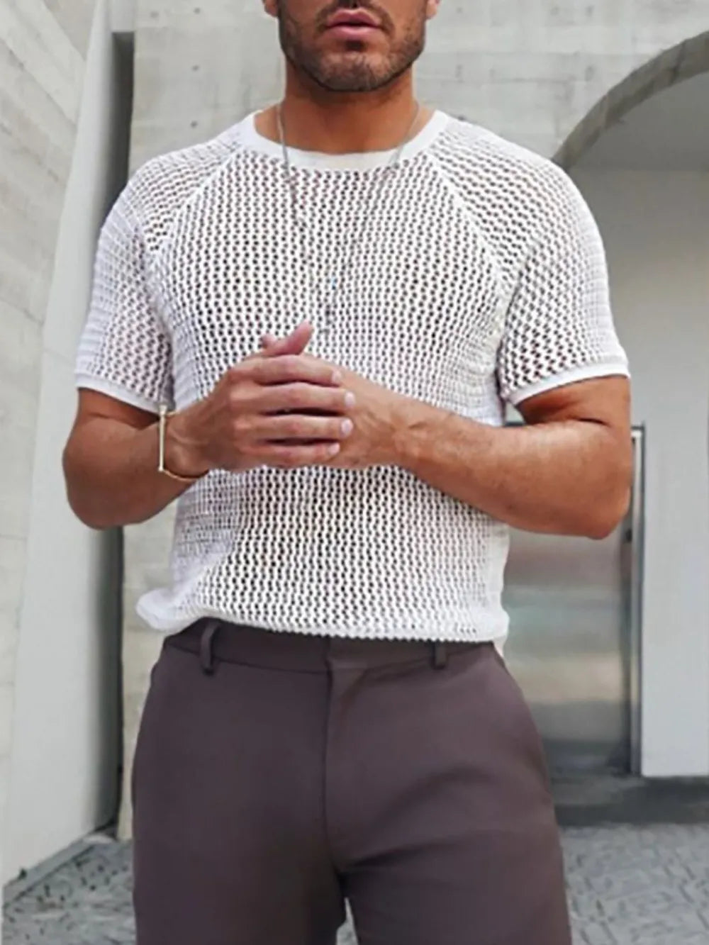 Men's openwork short sleeve t-shirt with round neck, front view

