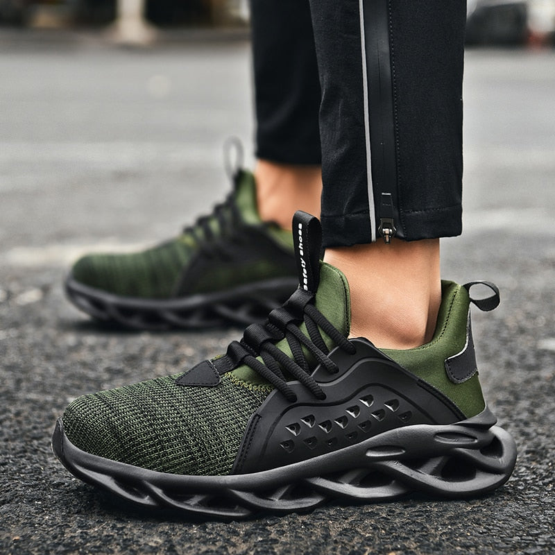 Men’s breathable black lace-up sneakers with shockproof sole and height-increase design

