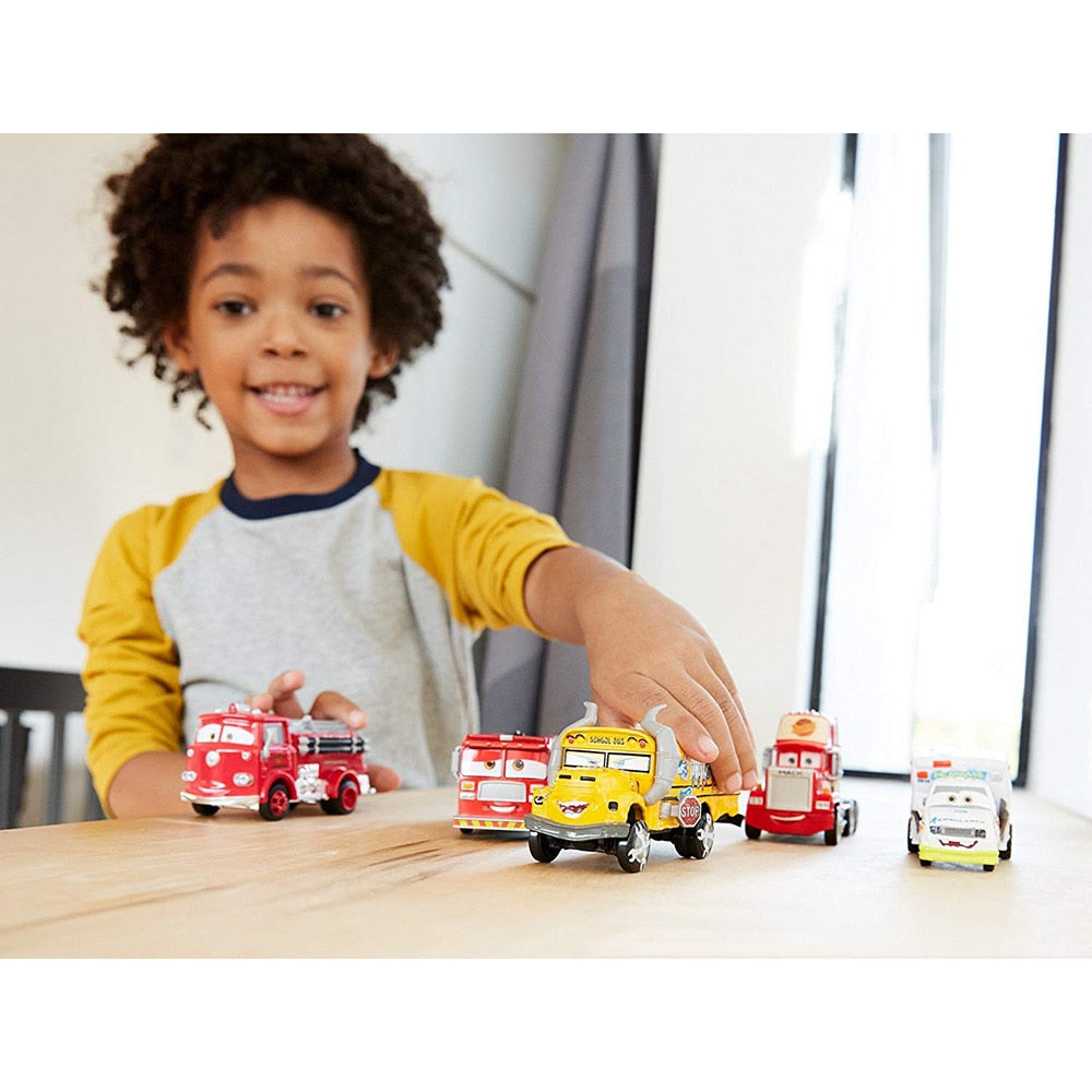 “Disney Pixar Cars 3 Oversized Deluxe Diecast – collectible diecast toy car inspired by Cars 3, perfect for young fans and collectors – Hot Deal Warehouse toys”
