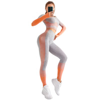 "Women’s seamless yoga set consisting of a high-waisted, form-fitting pair of leggings paired with a matching sports bra. The set features a smooth, stretchy, and breathable fabric, designed in a minimalist style for maximum comfort and flexibility during yoga or fitness activities."