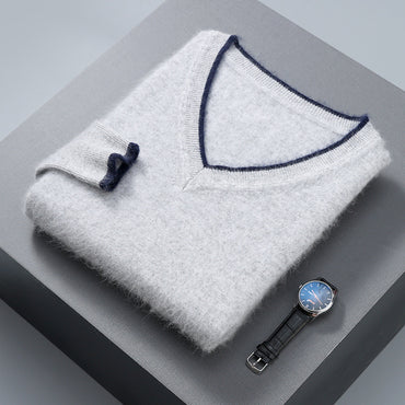 Men’s Pullover V-neck Loose Color Matching Plus Size Thermal Sweater, Comfortable and Stylish for Cold Weather Wear.