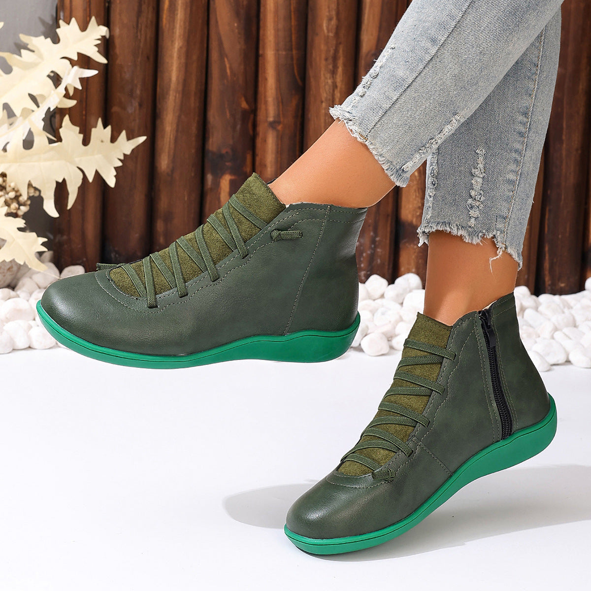 Step out in style with plus-size British Martin boots for women. Casual combat ankle boots with roomy fit, bold design, and all-day comfort.

