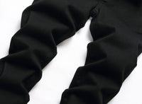 Men's black elastic straight jeans with a classic fit, featuring stretch fabric for comfort and versatility.