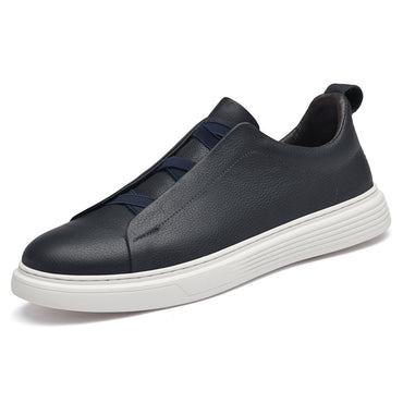 Men's low top sports board shoes with layer cowhide material, designed for comfort, breathability, and style in casual wear.








