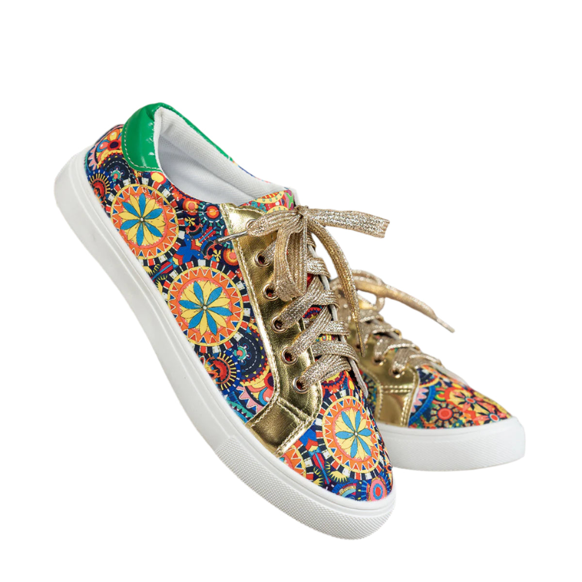Round toe board shoes printed canvas for women, featuring unique prints, durable canvas upper, and comfortable fit for casual wear.








