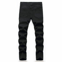 Men's black elastic straight jeans with a classic fit, featuring stretch fabric for comfort and versatility.