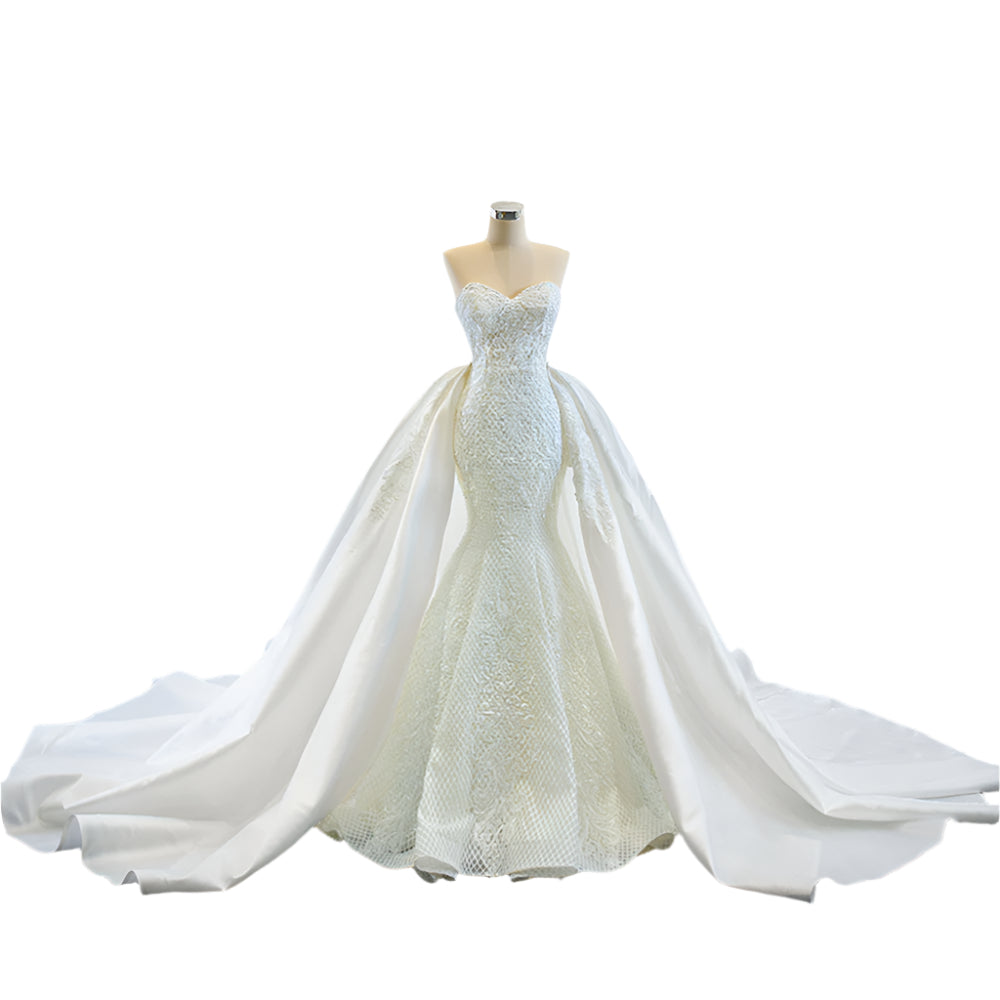 Elegant strapless tube top wedding dress with a fishtail silhouette, detachable flowing train, and intricate lace details for a dreamy bridal look.

