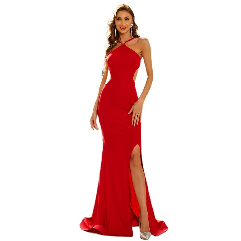925667721-1Elegant high neck sleeveless long dress, perfect for celebrity parties, red carpet events, and formal occasions.

