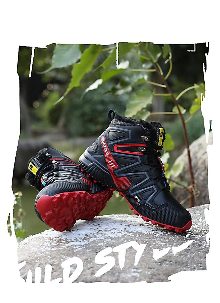 Winter outdoors snow boots for men, high-top velvet thermal, off-road thickened sole, lightweight mountaineering shoes with cotton lining for winter activities.








