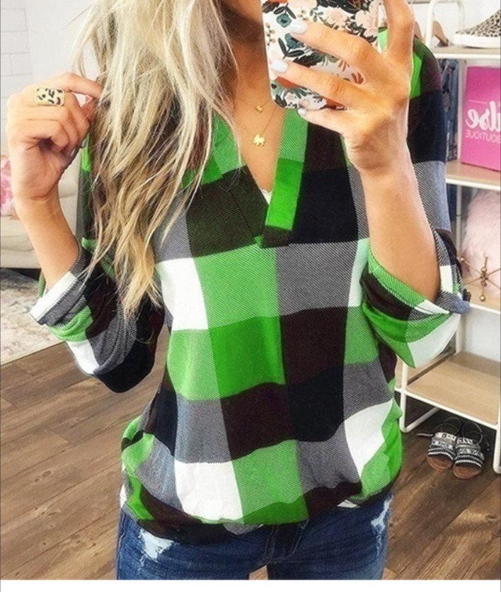 Women's casual plaid long sleeve V-neck shirt, soft and breathable everyday top.








