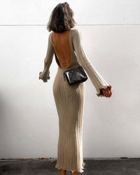 Fashion slim long-sleeved ruffled long dress, backless sexy hip-wrapped knitted maxi dress for women, perfect for parties and beach events.

