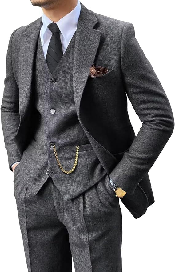 Herringbone Men’s Slim Fit Suit – Modern Tailored Formal Wear for Business & Events.








