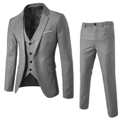 Men’s Business Cotton Blend Casual Suit – Modern Tailored Fit with a Classic Two-Button Design.








