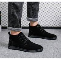 High-top British Men's Casual Leather Shoes with premium leather upper and durable rubber sole for enhanced comfort and style.








