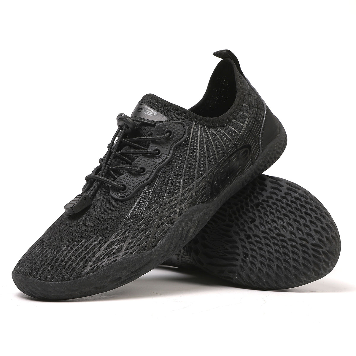 Versatile outdoor swimming and beach yoga shoes with breathable mesh, flexible sole, and quick-drying capabilities, perfect for active lifestyles.








