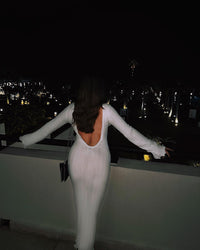 Fashion slim long-sleeved ruffled long dress, backless sexy hip-wrapped knitted maxi dress for women, perfect for parties and beach events.

