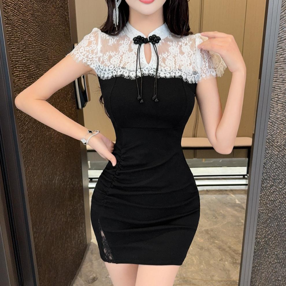 Sexy Lace-panelled Modernized Cheongsam Dress Hot Deal Warehouse